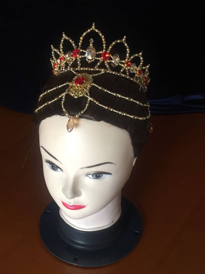 Ganzatti Red Headpiece | Dancewear by Patricia
